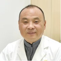 严昌勇医生头像